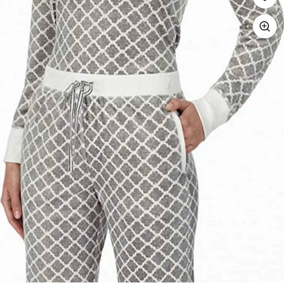 NWT Nautica Women’s Gray Printed 2 Piece Fleece Pajama Sleepwear Set - Size Med - Picture 7 of 7